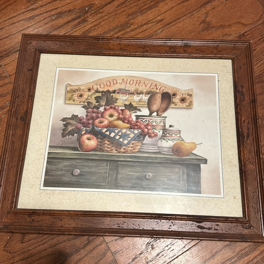 Kitchen wall decor